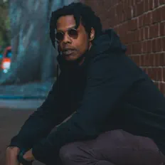 Sinncereを聴いたり、ミュージックビデオを鑑賞したり、経歴やツアー日程などを確認したりしましょう！