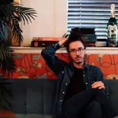 Listen to Shoe, watch music videos, read bio, see tour dates & more!