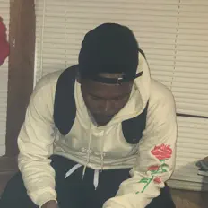 Poslechněte si interpreta ISO Grim, sledujte hudební videa, přečtěte si životopis, podívejte se na data turné a další informace.