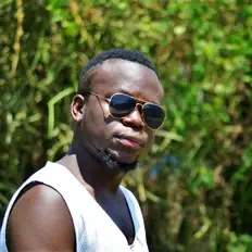 Dengarkan Dj Hoodrich, tonton video musik, baca bio, lihat tanggal tur & lainnya!