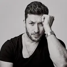 Dima Sazonov: песни, клипы, биография, даты выступлений и многое другое.