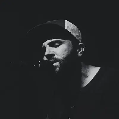 Listen to Jerry Patton, watch music videos, read bio, see tour dates & more!