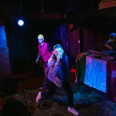 Luister naar Cam Randall, bekijk muziekvideo's, lees de bio, bekijk de tourdata, en meer!