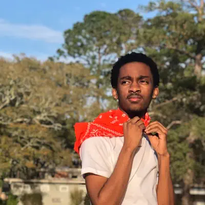 Listen to Taxo.Xo, watch music videos, read bio, see tour dates & more!