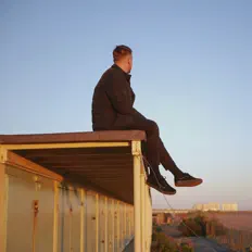 Ακούστε περιεχόμενο από Sunny Achille, παρακολουθήστε μουσικά βίντεο, διαβάστε το βιογραφικό, δείτε ημερομηνίες περιοδείας, και πολλά ακόμη!