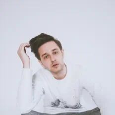 收听 Misha Makeev、观看音乐视频、阅读小传、查看巡演日期等 ！