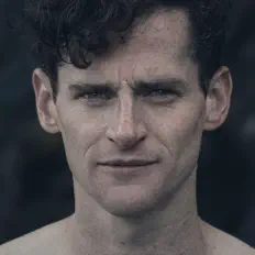 收听 Ewen Henderson、观看音乐视频、阅读小传、查看巡演日期等 ！