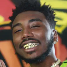 DuffleBagDomo을(를) 듣고, 뮤직 비디오를 보고, 약력을 읽고, 투어 일정 등을 확인하세요!