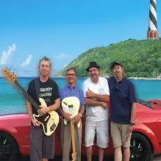 Escucha a Moaning Lisas, mira vídeos musicales, lee la biografía, consulta fechas de giras y mucho más.