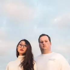 Dengarkan Paper Plates, tonton video musik, baca bio, lihat tanggal tur & lainnya!