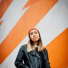 Ouve Sedona, vê vídeos de música, lê a biografia, vê as datas da digressão e muito mais!