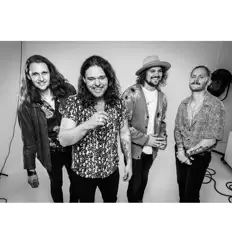 Escucha a Novatines, mira videos musicales, lee su biografía, consulta las fechas de las gira y más.