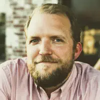 Escucha a undefined, mira videos musicales, lee su biografía, consulta las fechas de las gira y más.