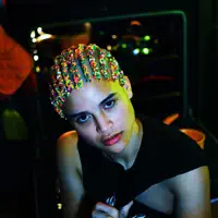 Escucha a undefined, mira videos musicales, lee su biografía, consulta las fechas de las gira y más.
