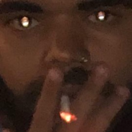 Expressionless Pritty