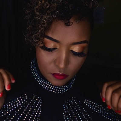 Listen to Selda, watch music videos, read bio, see tour dates & more!
