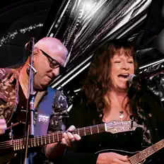 收听 Bara Jonson and Free、观看音乐视频、阅读小传、查看巡演日期等 ！