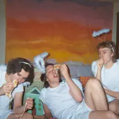 Dengarkan edgar déception, tonton video musik, baca bio, lihat tanggal tur & lainnya!