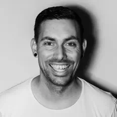 Dengarkan Marc Spieler, tonton video musik, baca bio, lihat tanggal tur & lainnya!