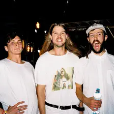 Ascolta EGOMAŠINA, guarda video musicali, leggi la biografia, vedi le date del tour & altro!