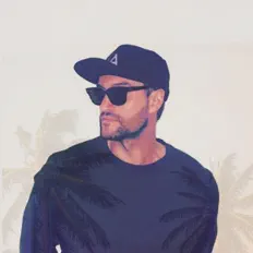 Listen to Phoenix Keyz, watch music videos, read bio, see tour dates & more!