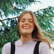 Écoutez Kasey Pot, regardez des vidéoclips, lisez la biographie, consultez les dates de tournée et plus encore !