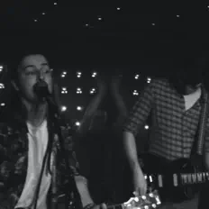 Posłuchaj wykonawcy Dirty Shirley, obejrzyj teledyski, przeczytaj biografię, zobacz daty tras koncertowych i nie tylko!