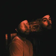 Escucha a Jinluv, mira videos musicales, lee su biografía, consulta las fechas de las gira y más.