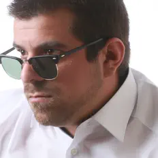 Listen to Sevy Campos, watch music videos, read bio, see tour dates & more!