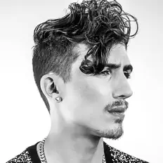 Ascolta Michael Immaculate, guarda video musicali, leggi la biografia, vedi le date del tour & altro!