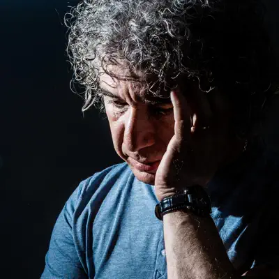 Listen to Zedek Mouloud, watch music videos, read bio, see tour dates & more!