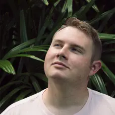 Écoutez Cobalt Road, regardez des vidéoclips, lisez la biographie, consultez les dates de tournée et plus encore !