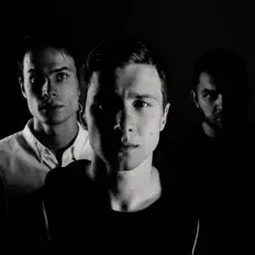 Hör dir ORDINATE an, schau dir Musikvideos an, lies die Biografie, finde Tourdaten und mehr!