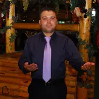 Ai Imbatranit Tataie — Mita de la Bals