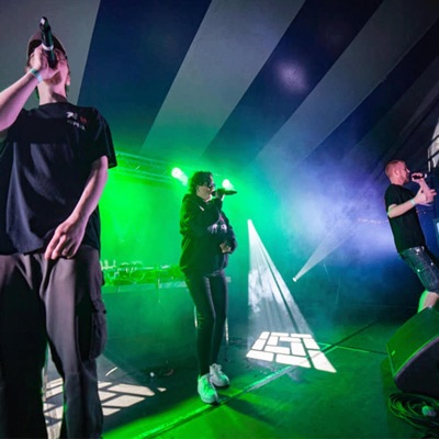 Classick (feat. The DizzFunktional B.M.C & Amanda Healy) - Single