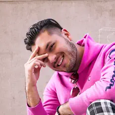 Escucha a Tatemusik, mira videos musicales, lee su biografía, consulta las fechas de las gira y más.