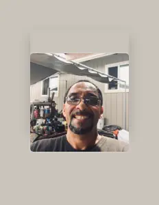 Poslechněte si interpreta Michael K Haleakala, sledujte hudební videa, přečtěte si životopis, podívejte se na data turné a další informace.