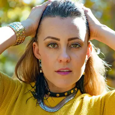 Listen to Melanie Taylor, watch music videos, read bio, see tour dates & more!