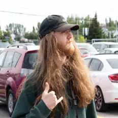 Ouça Jeune Dick, assista a videoclipes, leia a biografia, veja as datas das turnês e mais!