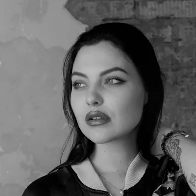 Listen to Angelina SWAN, watch music videos, read bio, see tour dates & more!