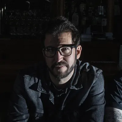 Listen to Edison Kitt, watch music videos, read bio, see tour dates & more!