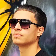 Ακούστε περιεχόμενο από Gone Gr3y, παρακολουθήστε μουσικά βίντεο, διαβάστε το βιογραφικό, δείτε ημερομηνίες περιοδείας, και πολλά ακόμη!