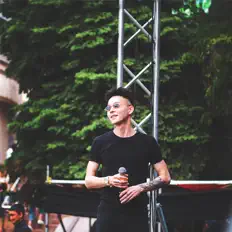 Listen to martoven, watch music videos, read bio, see tour dates & more!