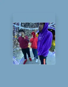 Dengarkan 412Caviar, tonton video musik, baca bio, lihat tanggal tur & lainnya!