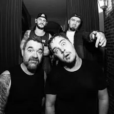 Riot Monk सुनें, म्यूज़िक वीडियो देखें, बायो पढ़ें, दौरे की तारीखें और बहुत कुछ देखें!