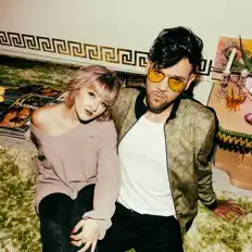 Marneyを聴いたり、ミュージックビデオを鑑賞したり、経歴やツアー日程などを確認したりしましょう！