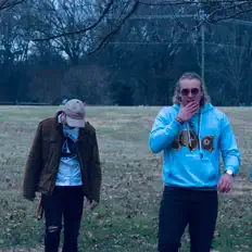 Écoutez Yung Profits, regardez des vidéoclips, lisez la biographie, consultez les dates de tournée et plus encore !