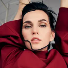 Listen to Polina Qz, watch music videos, read bio, see tour dates & more!