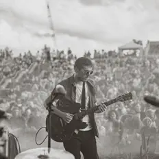 Listen to Leo James Conroy, watch music videos, read bio, see tour dates & more!