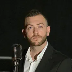 Escucha a מור מזרחי, mira videos musicales, lee su biografía, consulta las fechas de las gira y más.